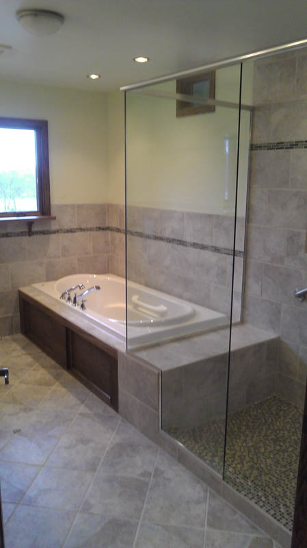 Bathroom 1b