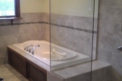 Bathroom 1b